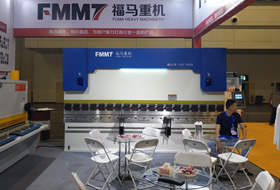 DA52  4+1  100T4000 數控(kòng)折彎機  