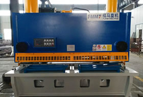 液壓(yā)閘式剪闆機QC11Y-25X2500